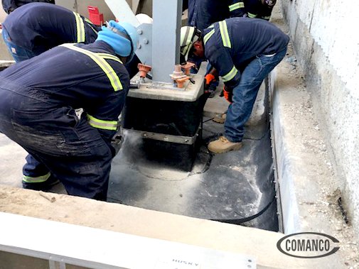 COMANCO's tweet photo. @COMANCO Completes Pre-Neutralizer Liner Install at Florida Chemical Plant
SAFETY ★ QUALITY ★ SERVICE
#Liner #Geosynthetics #Battenbar #HDPE #SAFETY #Construction #COMANCO 
https://t.co/86rMkFP93G https://t.co/T9MyVzg7CM
