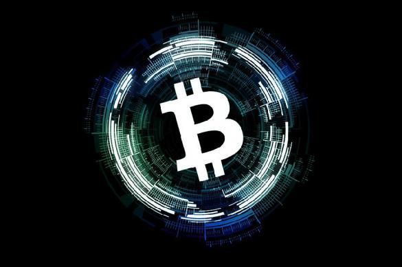 IcoBrothers's tweet photo. Hello, Brothers!  

Bitcoin has been relatively stable over the last weeks – $6400-$6800, sometimes going beyond the upper or lower limit of the interval. Thus, BTC rate turned out to be the most stable since June, 2017.    
Read our news on  https://t.co/m71ITyzq9o! https://t.co/PIHvqa8Jsk
