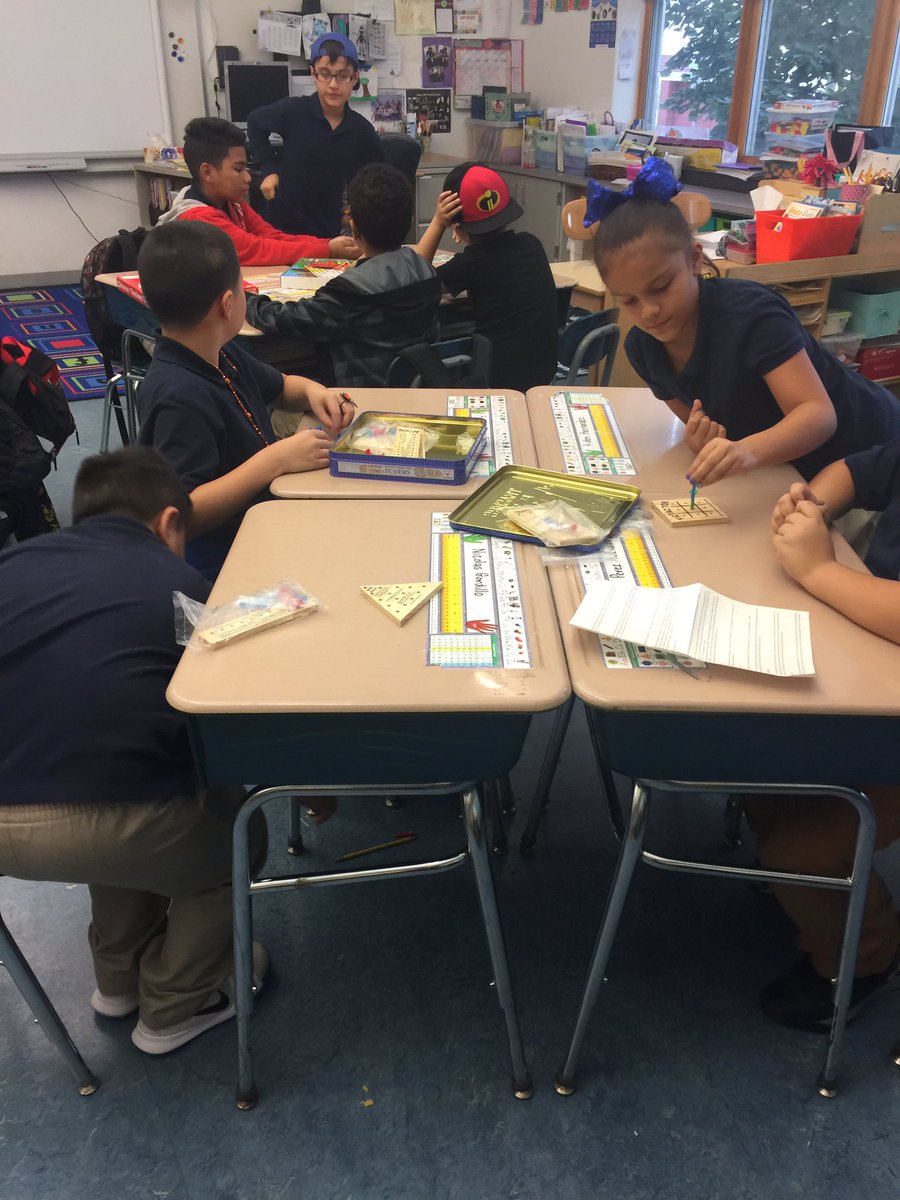 fassummerplus's tweet photo. K-3 Futures playing games such as Math Bingo, Teasers, and Checkers during Center time. https://t.co/Xs8WjvYPxS