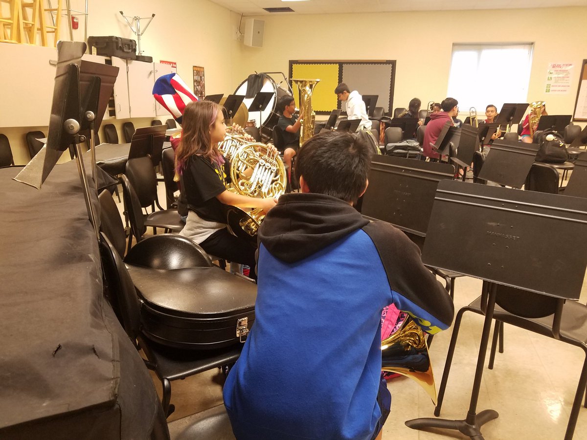 Lori Lahmann tweet media