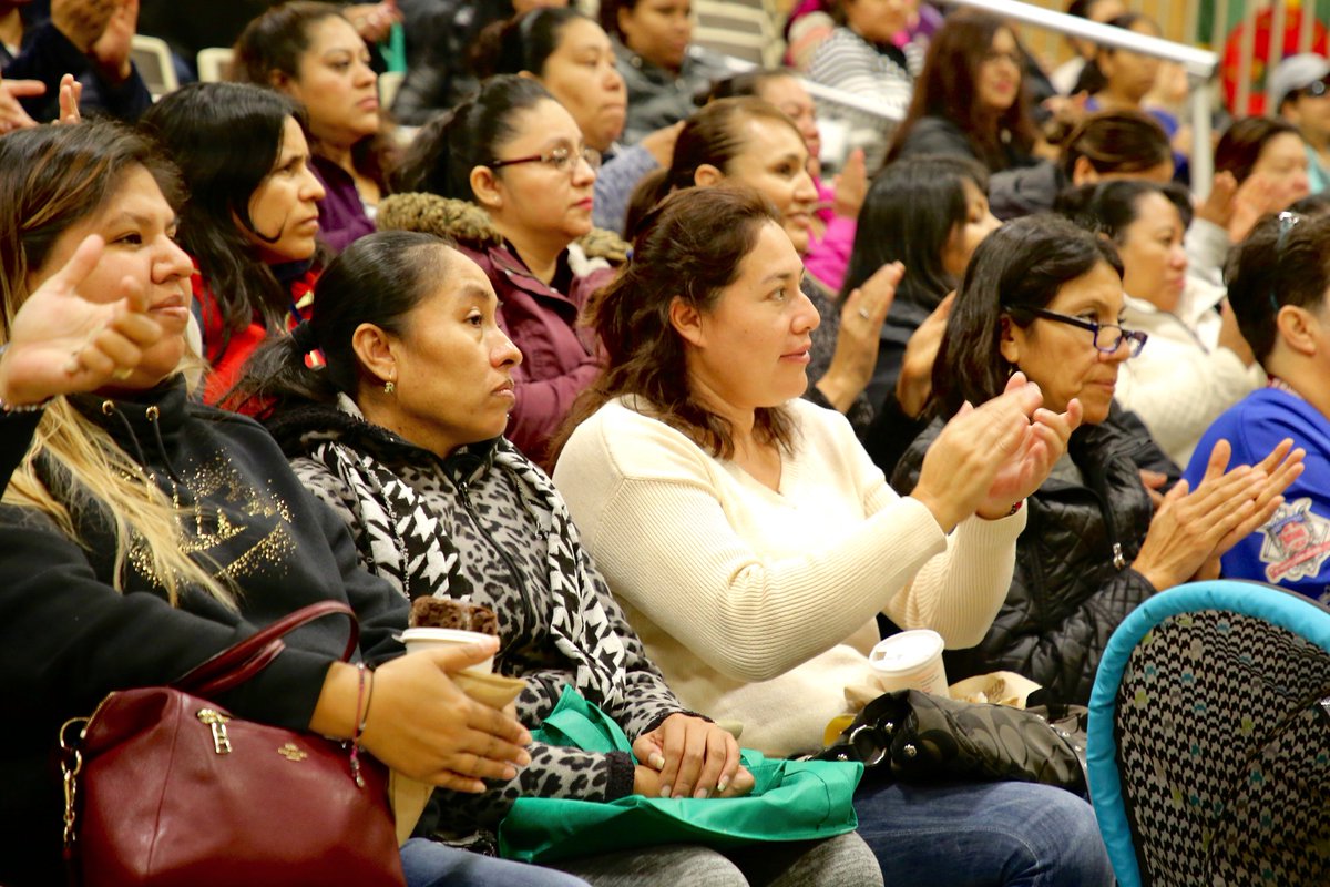 janicejackson's tweet photo. Today I joined the Pilsen community to discuss two priorities critical for our students' success: school safety and social-emotional learning. Thank you for welcoming me so warmly to this important conversation. @pilsenneighbors  @jfsgamaliel #empoweredparents https://t.co/DefJyYutiG