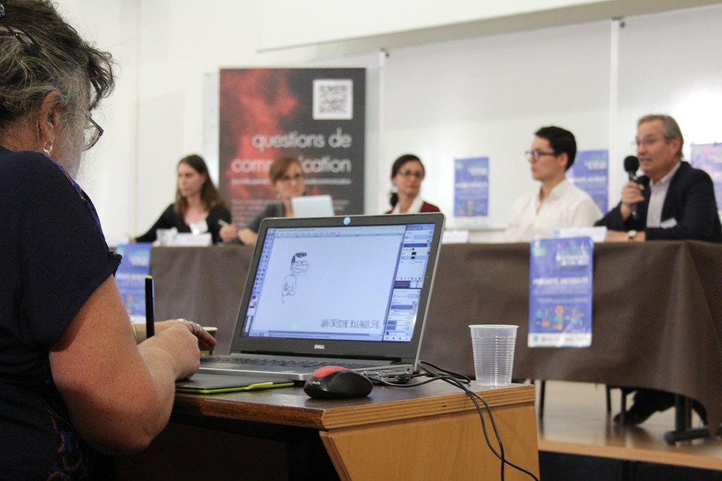 obsweb's tweet photo. Un immense merci aux intervenant·e·s, au public et aux étudiant·e·s du @MasterJMN pour les débats des 8es Entretiens du webjournalisme! La précarité des journalistes est une réalité, mais les pistes de travail, les solutions et la solidarité ne manquent pas! #obsweb https://t.co/y1lO1hXTGo