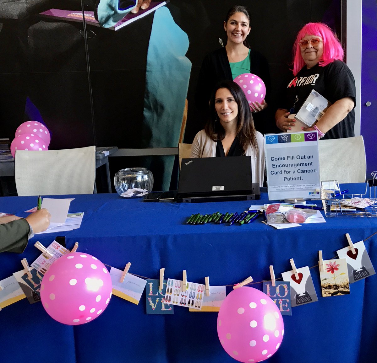 jlovebruce's tweet photo. Thank you, @Bridgepoint_Ed for hosting Breast Cancer Awareness Lunch &amp; Learns. So meaningful to write letters of encouragement to cancer patients. @KomenSanDiego @AmericanCancer #MyBPI https://t.co/vBAKHNLTCT
