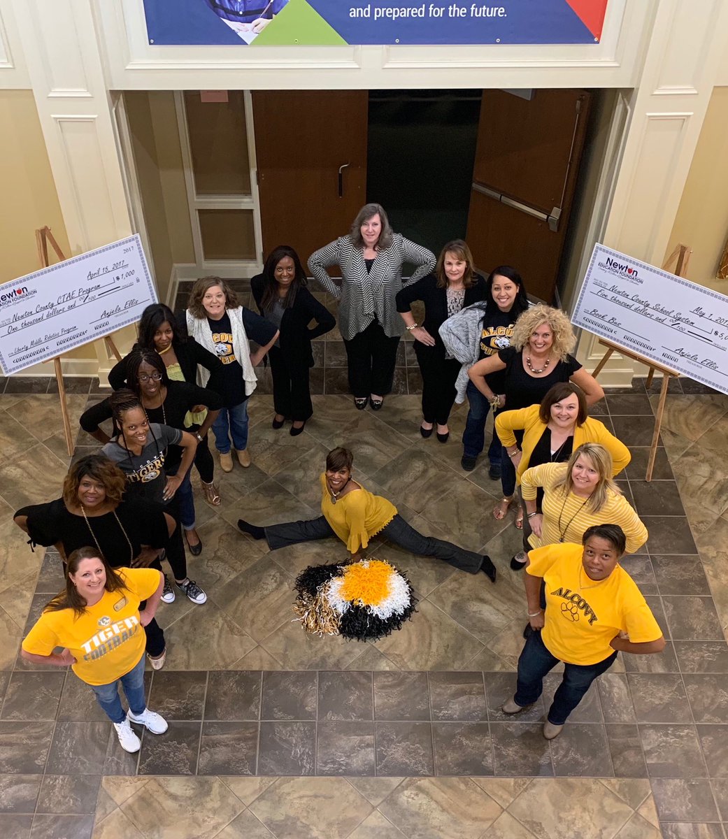 JessBeckAdams's tweet photo. The BOE wishes you good luck Tigers!!! #tigerpace β¦@CoachEdgar1β© β¦@AlcovyHSβ© https://t.co/N8miprBMqa