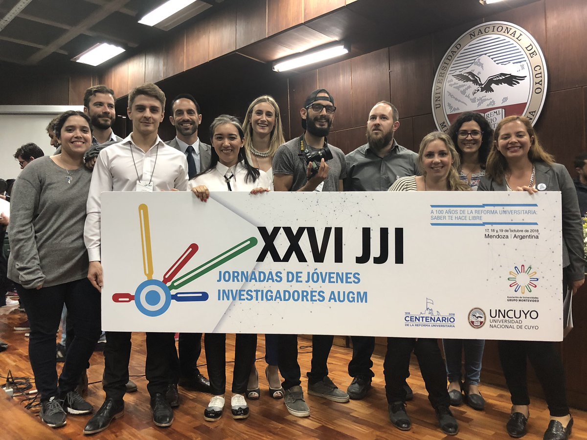 Jimenaestrellao's tweet image. A sala repleta finalizaron las Jornadas de Jóvenes Investigadores de @AUGMoficial . Entregamos más de 140 menciones a vocaciones científicas nóveles en las áreas #vida, #exactas y #humanidades. 3 días en los que la @UNCuyo no dejó de ser internacional.