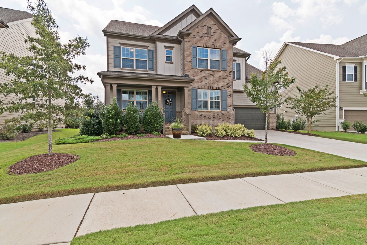 #openhouse #realeatste #realtor  #home #house #forsale #primelocation #greatlocation #greatneighborhood #greatschools #pricedright #welcomehome #modelhome #bonusroom #neighborhoodpool #neighborhoodplayground #wakecounty #hardwoodfloors #carpet #tilefloor #granitecounters