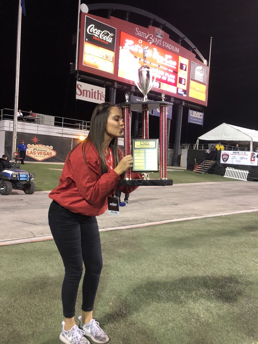 You already know ADPi got that 3-peat 💁🏽‍♀️💎 thank you boys for making homecoming such an amazing experience!