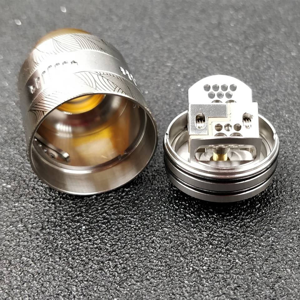 GeekvapeTech's tweet photo. GeekVape #LOOP V1.5 RDA👍👍
😎😍Best for maximum flavor and minimum leakage.
Are you prepared to get this one?😉😉
#geekvape #geekvapetech #loop #looprdav1.5 #nova #novakit #looprda https://t.co/ZkWFw1JXRN