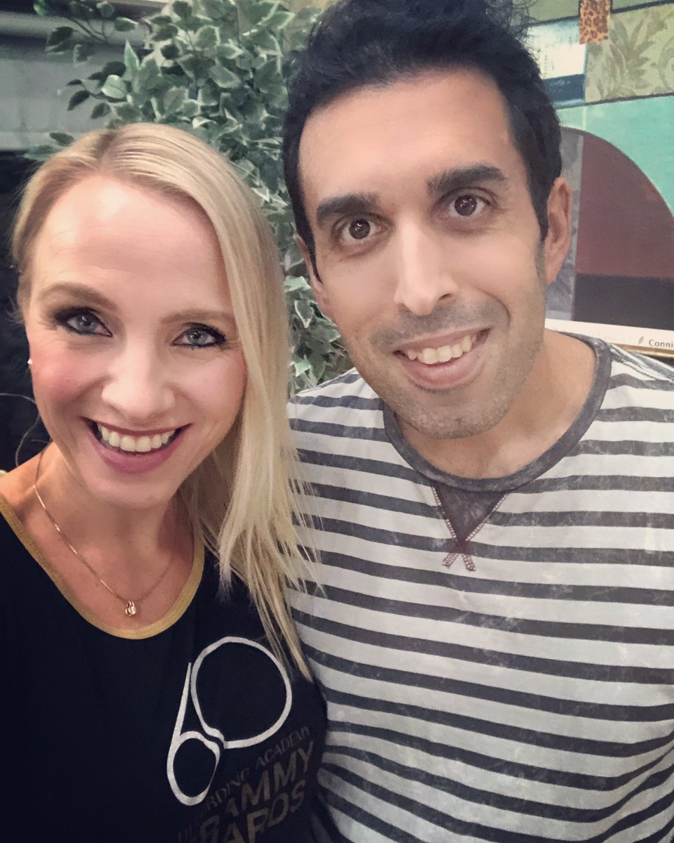 Great catching up with my friend, TV and Radio Personality Raoul Juneja 😃 We have worked together over the years and also been to the Grammy’s a few times. #RaoulJuneja #SouthAsianMusic #USA #Canada #AnitaLerche