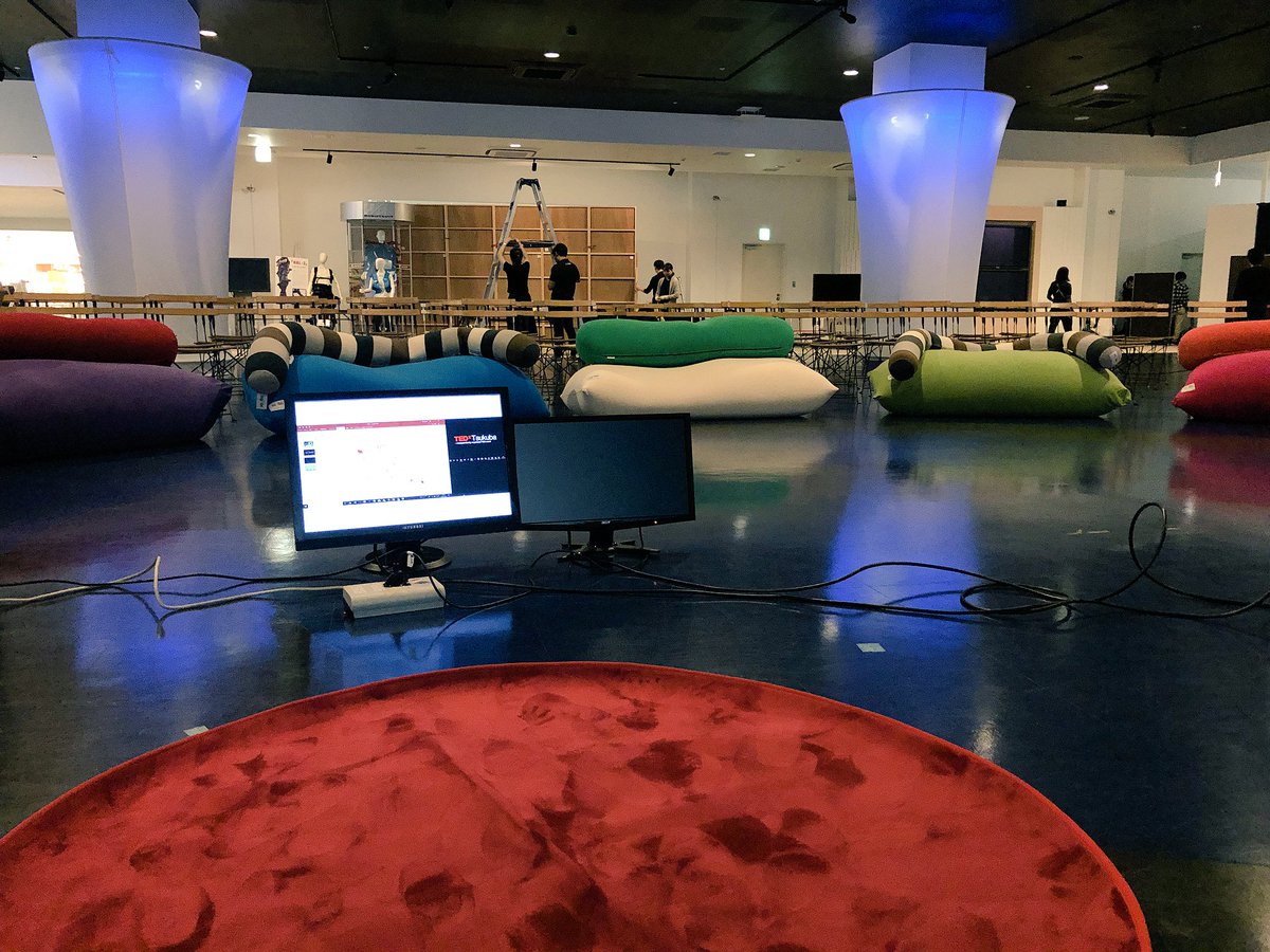 TEDxTsukuba's tweet photo. In preparation 
いよいよ明日に迫った #TEDxTsukuba
ベニューえもみィ〜

#中の生物学徒 は語彙力皆無 https://t.co/zAWwBswYOC