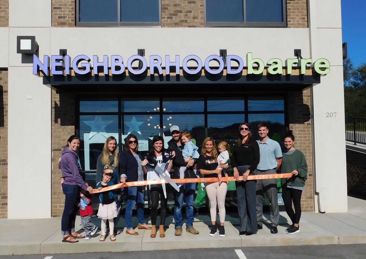 KnoxvilleBuzz's tweet photo. .@NeighborhdBarre Powell celebrated its grand opening today with a #ChamberRibbonCutting! Congratulations! #Knoxville https://t.co/BIvLaLnHdC https://t.co/wcQTk0h0uT