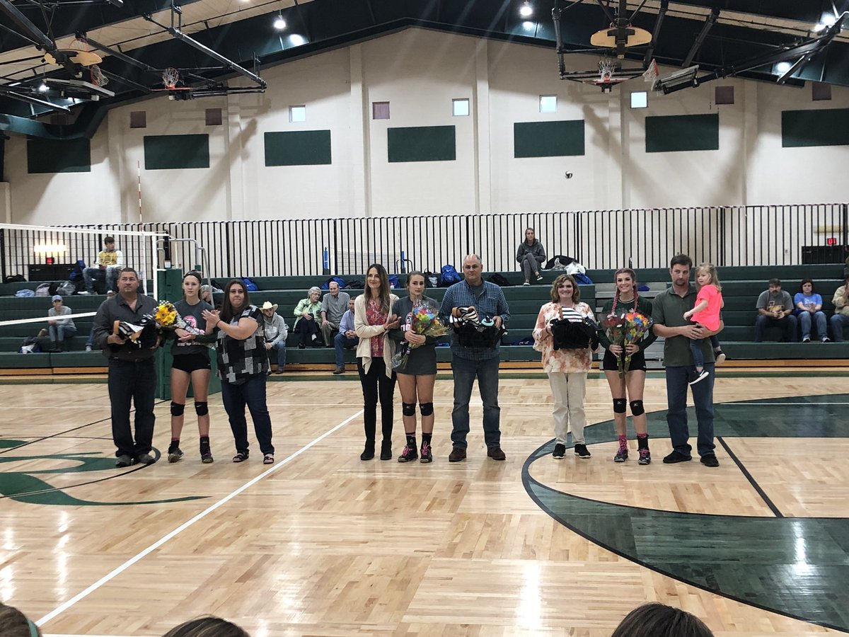 BlueRidgeISD's tweet photo. Senior Night for our Lady Tigers. Thank you for all the memories. #BRISDPride https://t.co/2qwwagtwzf