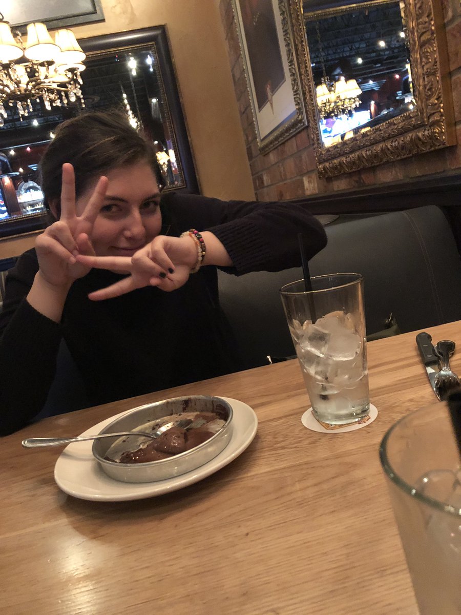 teryn_hansen's tweet photo. Reagan appreciation post bc I love her💕💕 https://t.co/R5bbvj0lXD