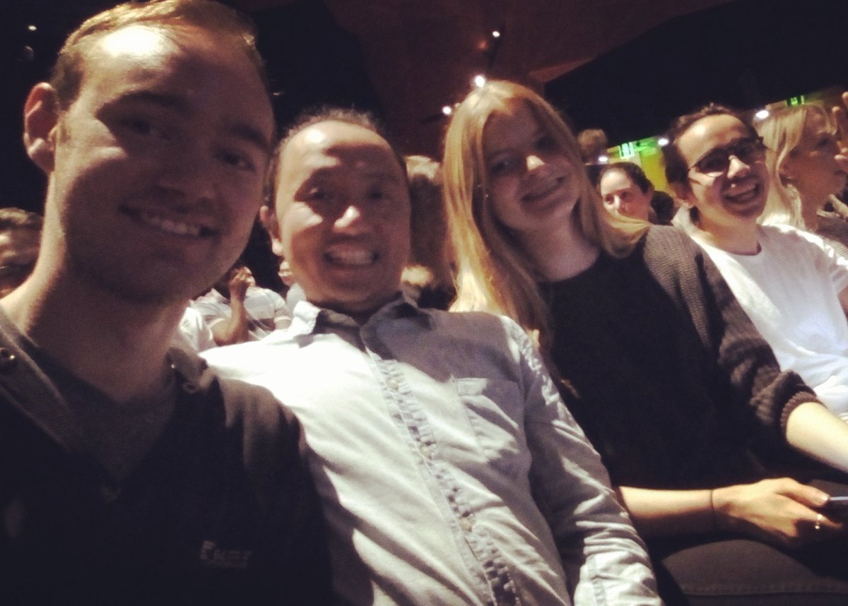 oliverdamian's tweet image. @UTS_FTDI #BCII batch 2018 homies joyfully grokking  #labour #economics #futures with #google Chief Economist @halvarian #utsengage