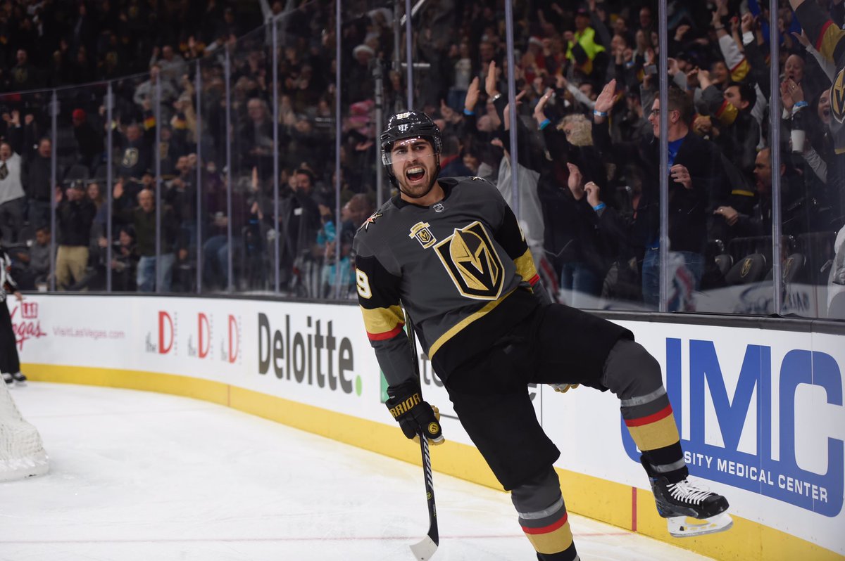 Alex Tuch tweet media