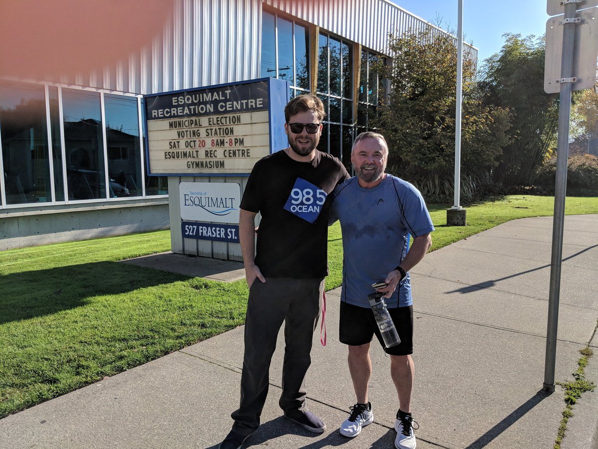ocean985's tweet photo. Bruce was working up a sweat at the Esquimalt Recreation Centre! Good thing Ocean 98.5 was his workout mix, Bruce is going home with $50 from #
@peninsulacoop and $25 to Moxie's Grill &amp; Bar - Victoria thanks to #FillUpFriday!!! 

#FunFinder #GasUp #yyjevents https://t.co/AFSstfB0qx