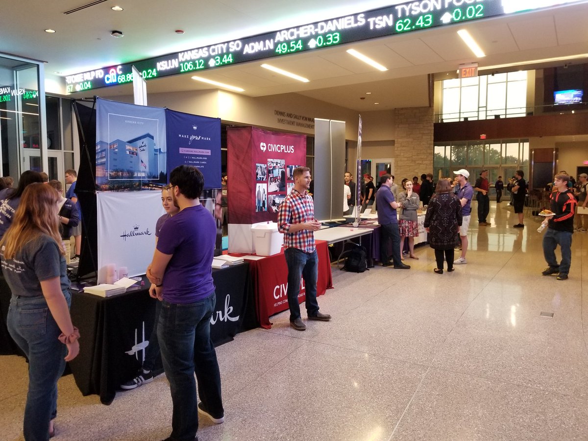 weeserj13's tweet image. First dinner of #hackkstate