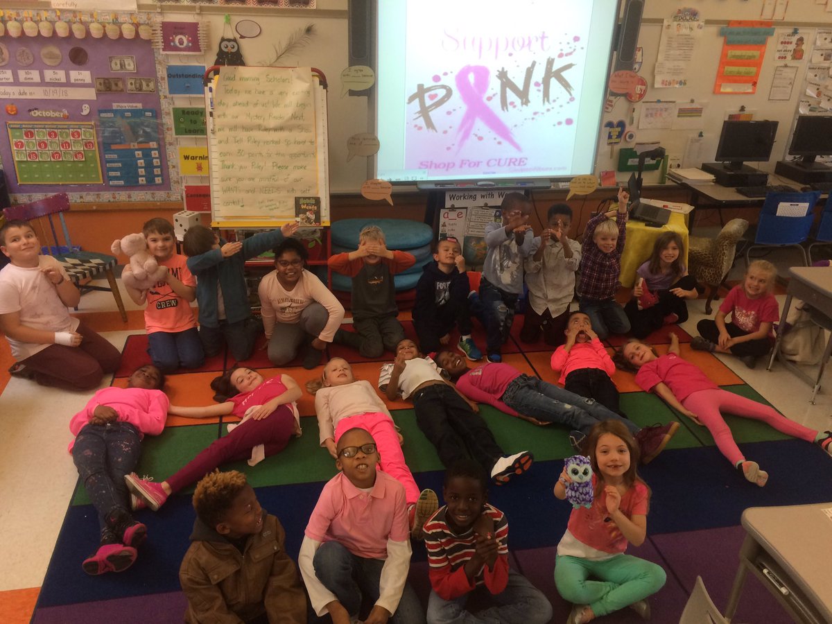Scholars recognized breast cancer by not only wearing pink, but physically spelling it!#LetsGoPink  <a href="/syracuselatin/">Syracuse Latin</a> <a href="/SyracuseSchools/">Syracuse City School</a>