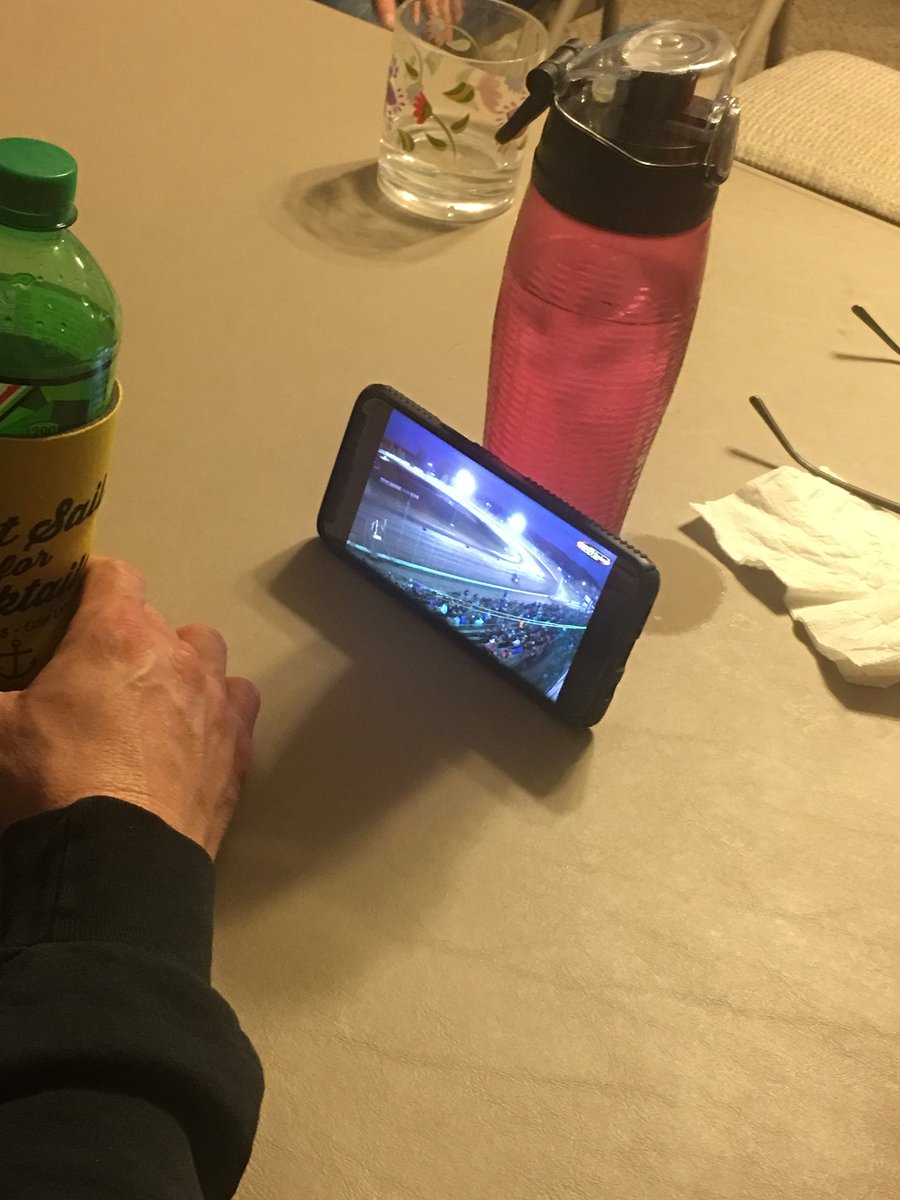 kollin_ort's tweet photo. Might be at a family event but can never forget about the race @dirtvision @WorldofOutlaws https://t.co/SQrKJLMDSd