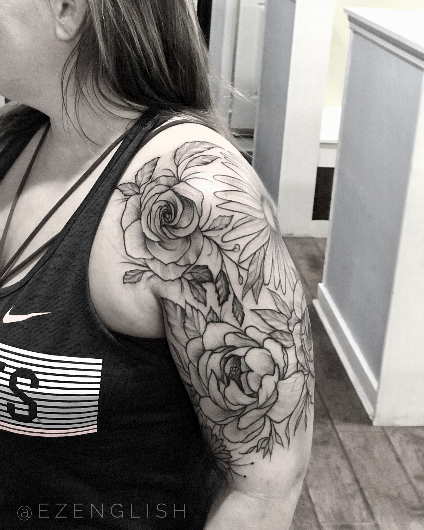 43 Gorgeous Flower Tattoos  Designs You Need in 2021  Glamour