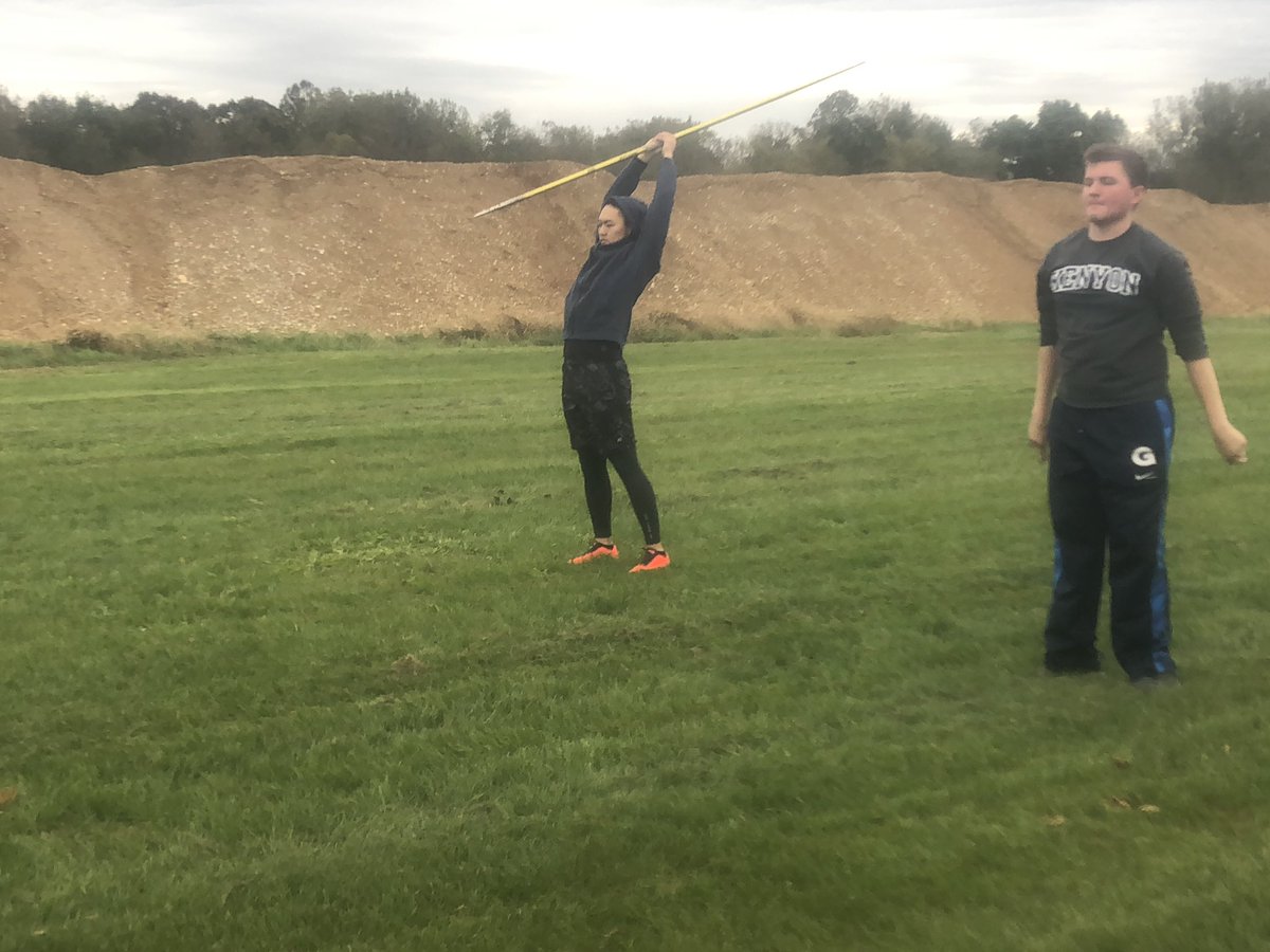 kenyonxctf's tweet photo. Two #Lord throwers starting Javelin off early! #falltrack #kctf #golords https://t.co/J1ESuXkUGD