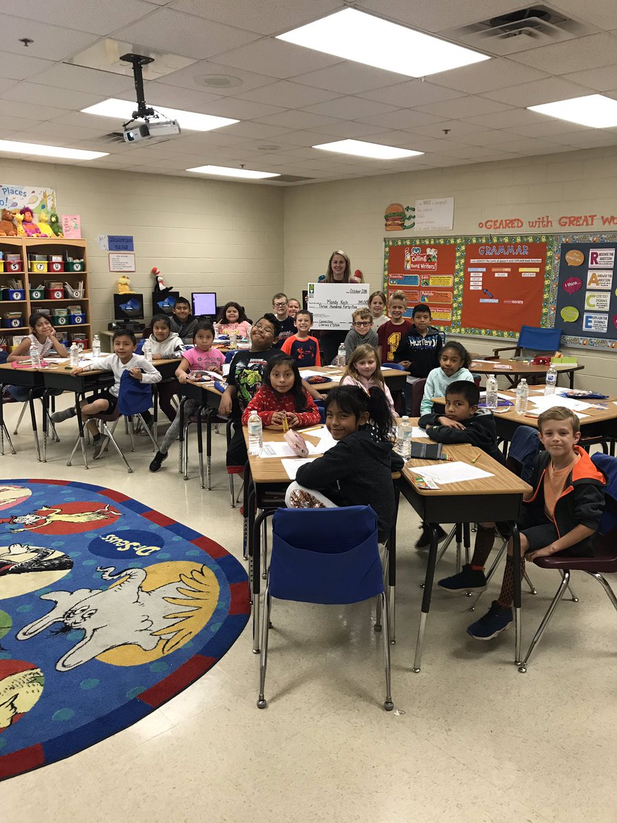 4KochKids's tweet photo. A huge thank you to @AmicalolaEMC for all they do to support our students. #brightideas #thriveMoore @R_M_Moore_Elem https://t.co/8z3fCdjQWm