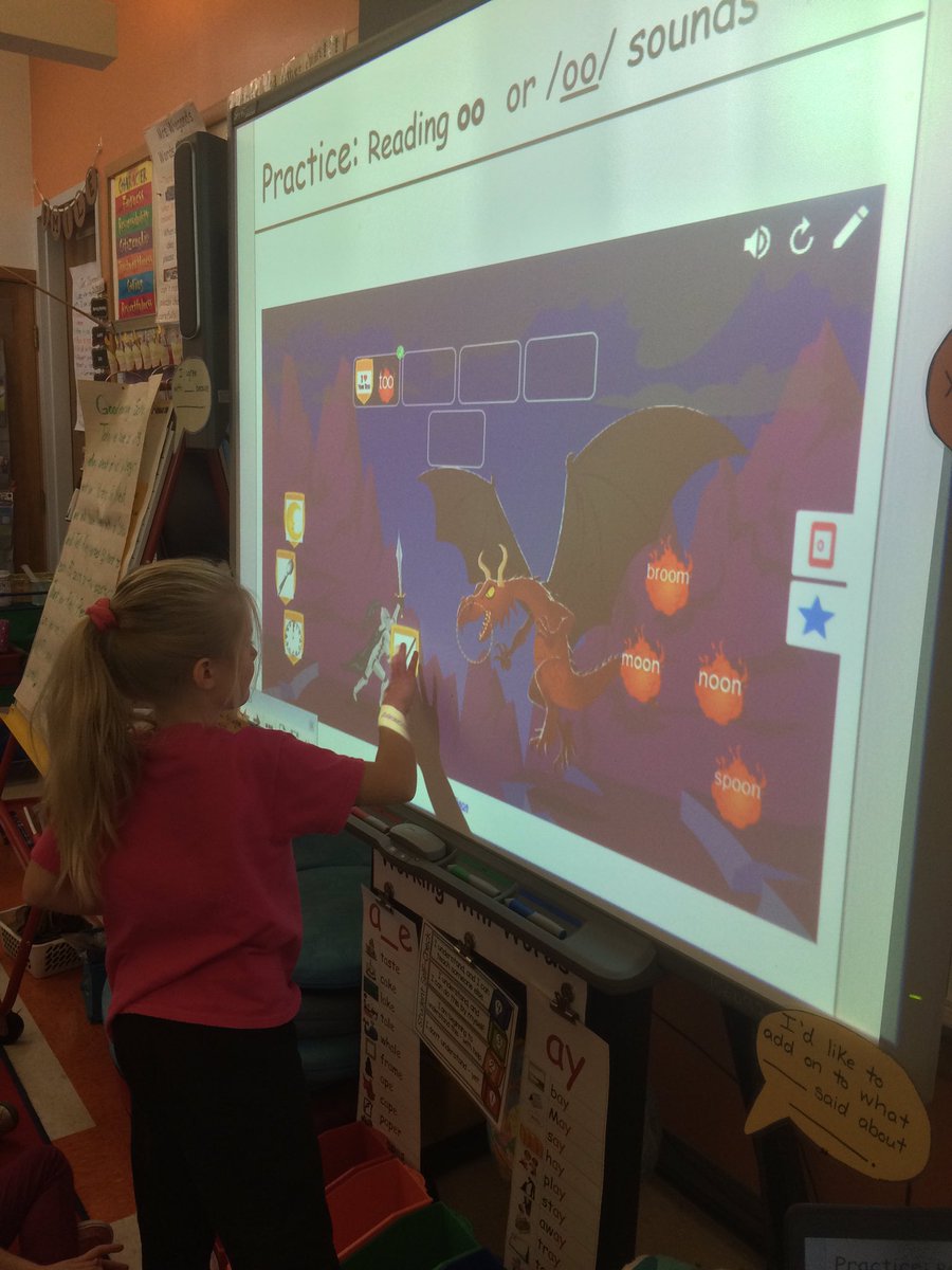 Scholars were actively engaged in a “Knights vs. Dragon” sort with words having the /oo/sound during Skills. It was a nail biting event... but the knight prevailed!! 😂🙌🏽 #WorkHardPlayHard <a href="/amplify/">Amplify</a> <a href="/syracuselatin/">Syracuse Latin</a> <a href="/SyracuseSchools/">Syracuse City School</a>