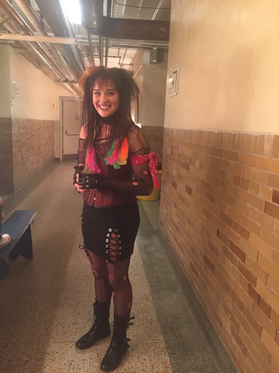 DefianceFort's tweet image. Scaramouche, Killer Queen, and Ozzy Osborn before tonight’s show of #wewillrockyou.