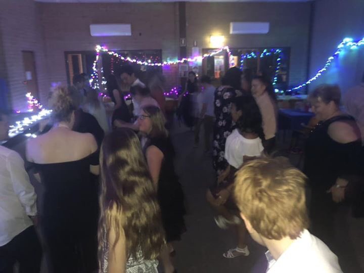 jben2's tweet photo. Newman students and alumni dined in style and danced the night away at the annual DOMS Dinner Dance. It was great to have DJ Jared Bald (Class of 2013) back on the decks. Incredible to witness the sharing of love and service @NewmanCollegeWA #maristfamily #shinethroughdiscovery https://t.co/vLxHIYozlh