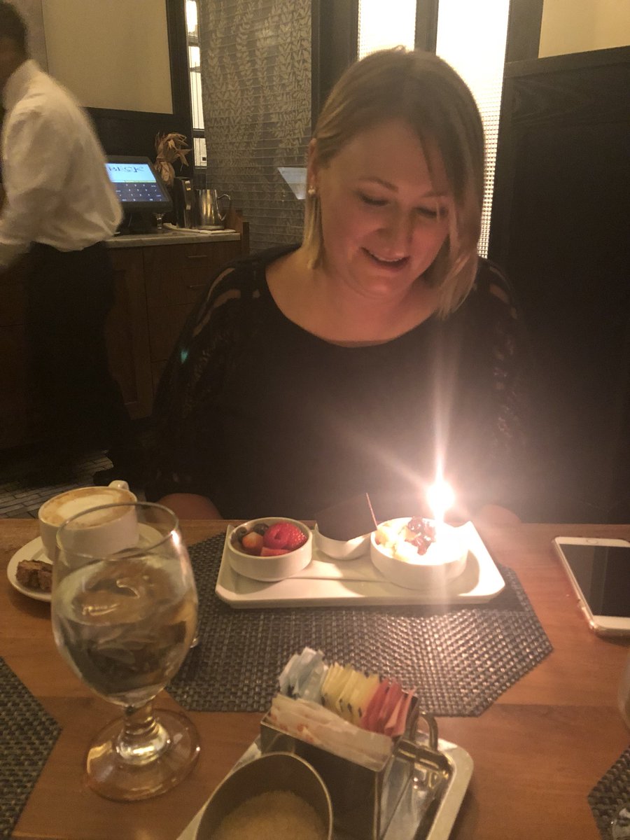 daniska66's tweet photo. Celebrating Alya’s birthday at FNCE again this year. UPMC Dietitians take on FNCE and DC! #FNCE #CNMDPG https://t.co/ZZ3ag7Iy7J