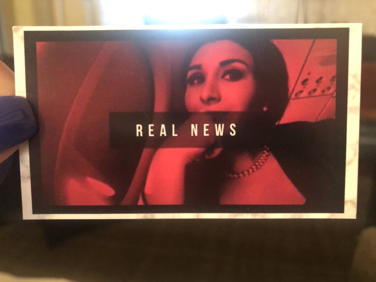 LauraLoomer's tweet photo. New #Loomered promotional cards just arrived in time for #Politicon!
#GetLoomered https://t.co/vwb5HpLAGh