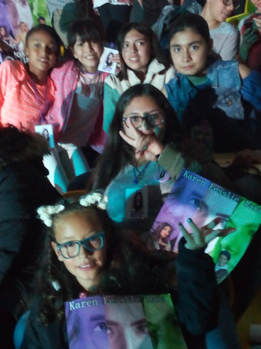 ikitang81's tweet photo. Los amo gira polinesias #girapolinesia https://t.co/BugolG43bV