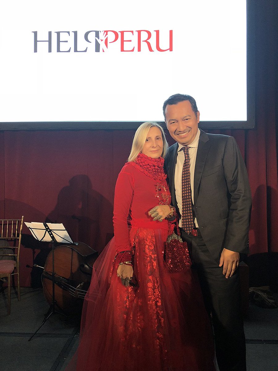 grimanesaamoros's tweet photo. Inspiring moments from the #helpperu Annual Gala dinner ✨ #HelpPeru is a Foundation that supports and helps the underprivileged in Peru. They also support education, healthcare, and water in the impoverished areas. 🤗🎉☀️ #grimanesaamoros #metropolitanclub https://t.co/PYZiBVOWEK