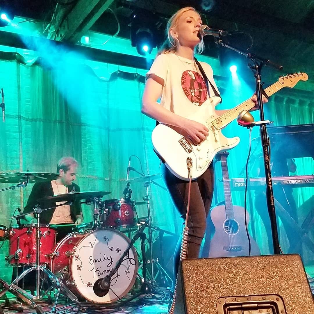 emilykinneyinfo's tweet photo. Emily en Evanston Space, Chicago 18-10-2018
๐ถ๐น๐ธ๐๐
#chicago #emilykinney #ohjonathan #samemistakestour #emilykinneymusic
Credit pics: @kurtangleguy IG https://t.co/q9BoZytKQs