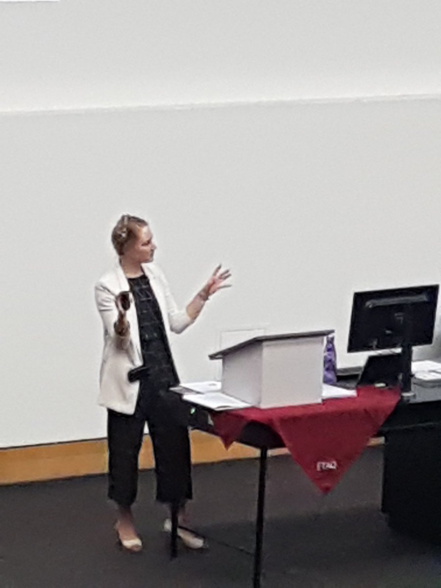 We're starting our break out sessions for Literature and Essential English. Our masterful presenters Katie Lipka and Lisa Bottomley are providing awesome ideas for our members to sink their teeth into #etaqpd