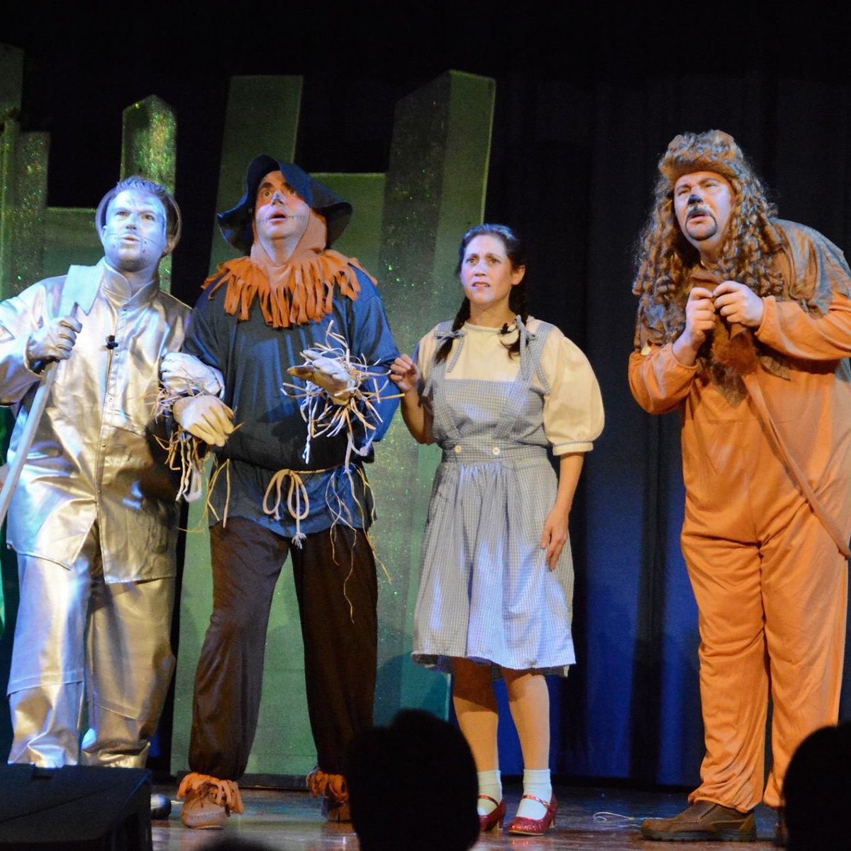 CornerTheater's tweet photo. We had the greatest time tonight performing for the fantastic students and families at @Castlewood186 - thank you so much for supporting arts in our schools! https://t.co/4lvKqbgbF9