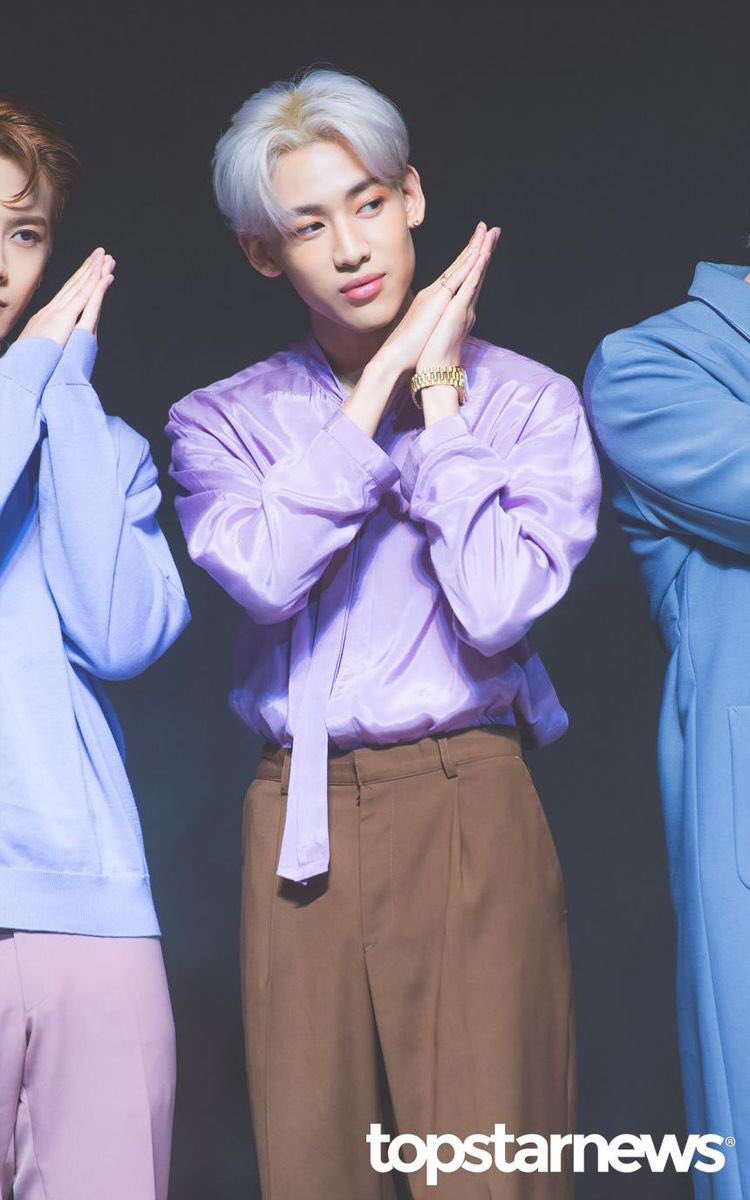 Sseuniebbygirl's tweet photo. @BamBam1A 😍😍😍💋💋💋This fine man...just perfection!! #Bae2 #BamBam #GOT7_Lullaby #GOT7 #PresentYOU https://t.co/4NWBilxjyM