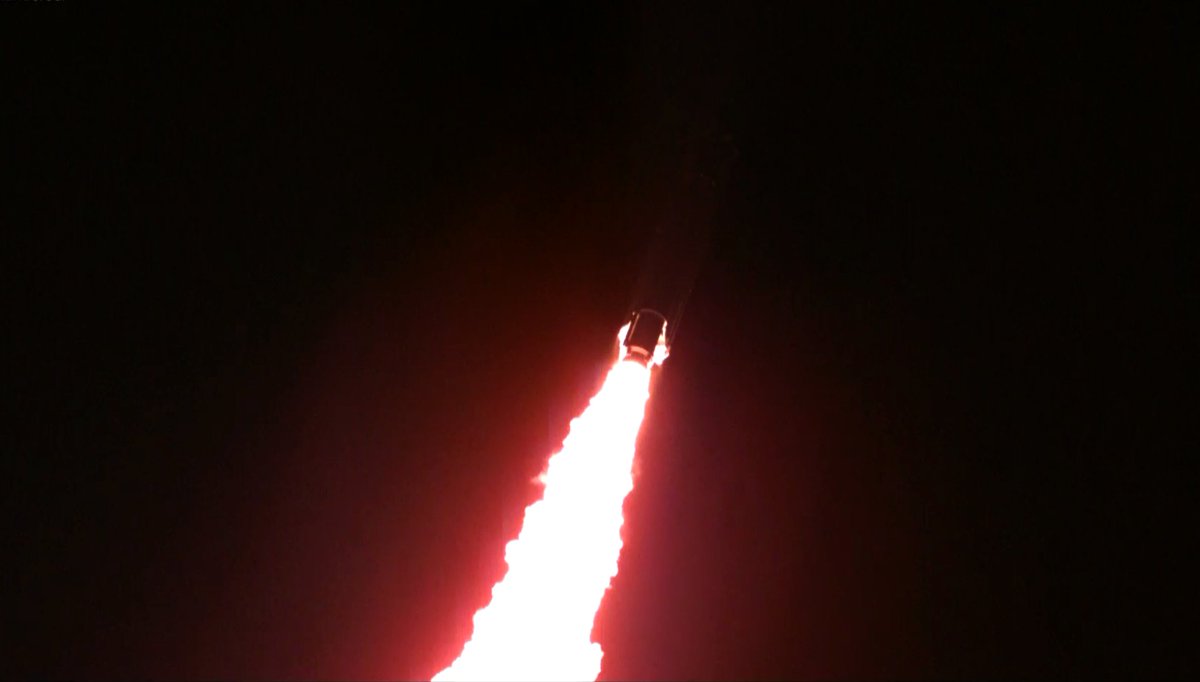 BepiColombo's tweet photo. #BepiColombo blasts off to investigate Mercury’s mysteries: https://t.co/F4jugOSLcU https://t.co/dWsAN0k8B9