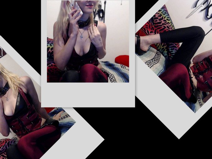 I'm available on @Skyprivate a pay per min live #skypeshow site  https://t.co/jLrhdox3fy https://t.c<a class="tags" href="/tag/skyprivate">@skyprivate</a><a href="/tag/skypeshow"class="tags"><span>#skypeshow</span></a>