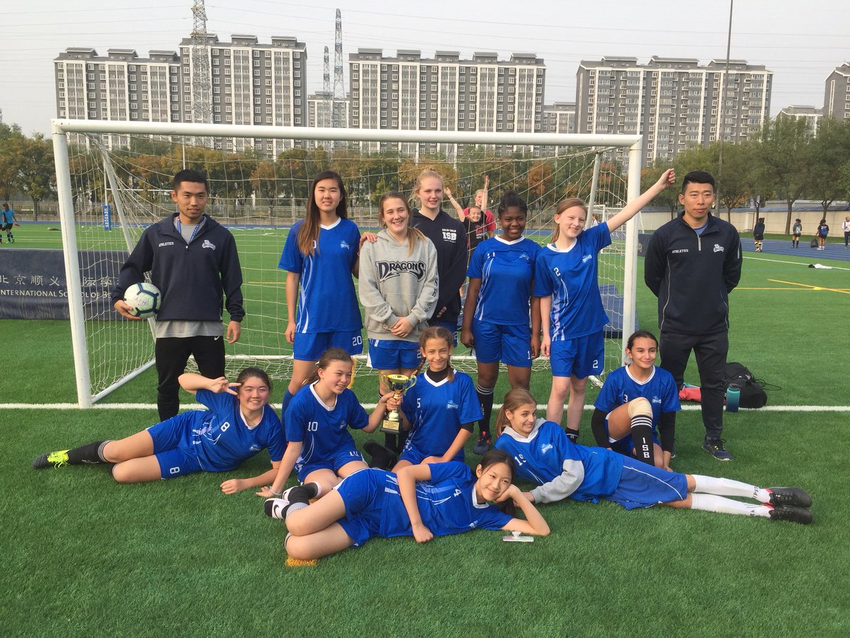 Congrats to ISB soccer girls on 3rd place! Go Dragons! #learnISB #activegirls #isac2018 #girlsport