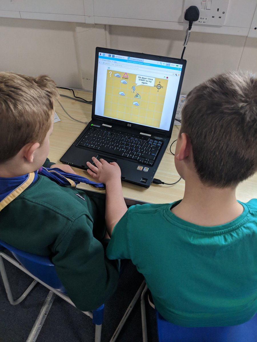 SnaithRawcliffe's tweet photo. Coding, circuits and messages this morning for #JotaJoti with the #cubs and #beavers https://t.co/XF9rSqiuTW