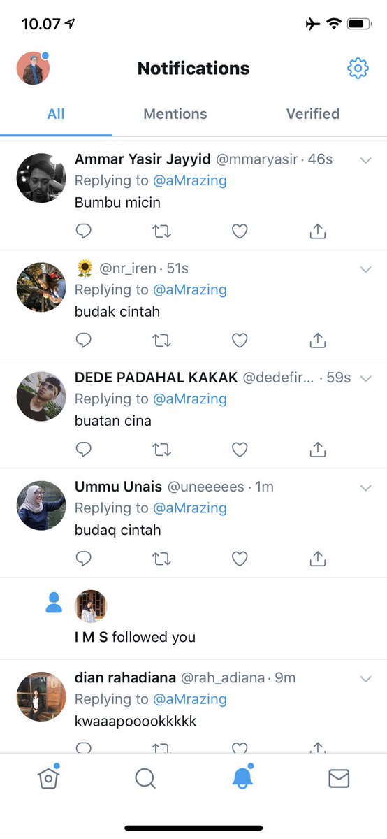 Lexy Lagi Nulis Buku Baru On Twitter Yang Bener Yang Mana Nih Anjjjj