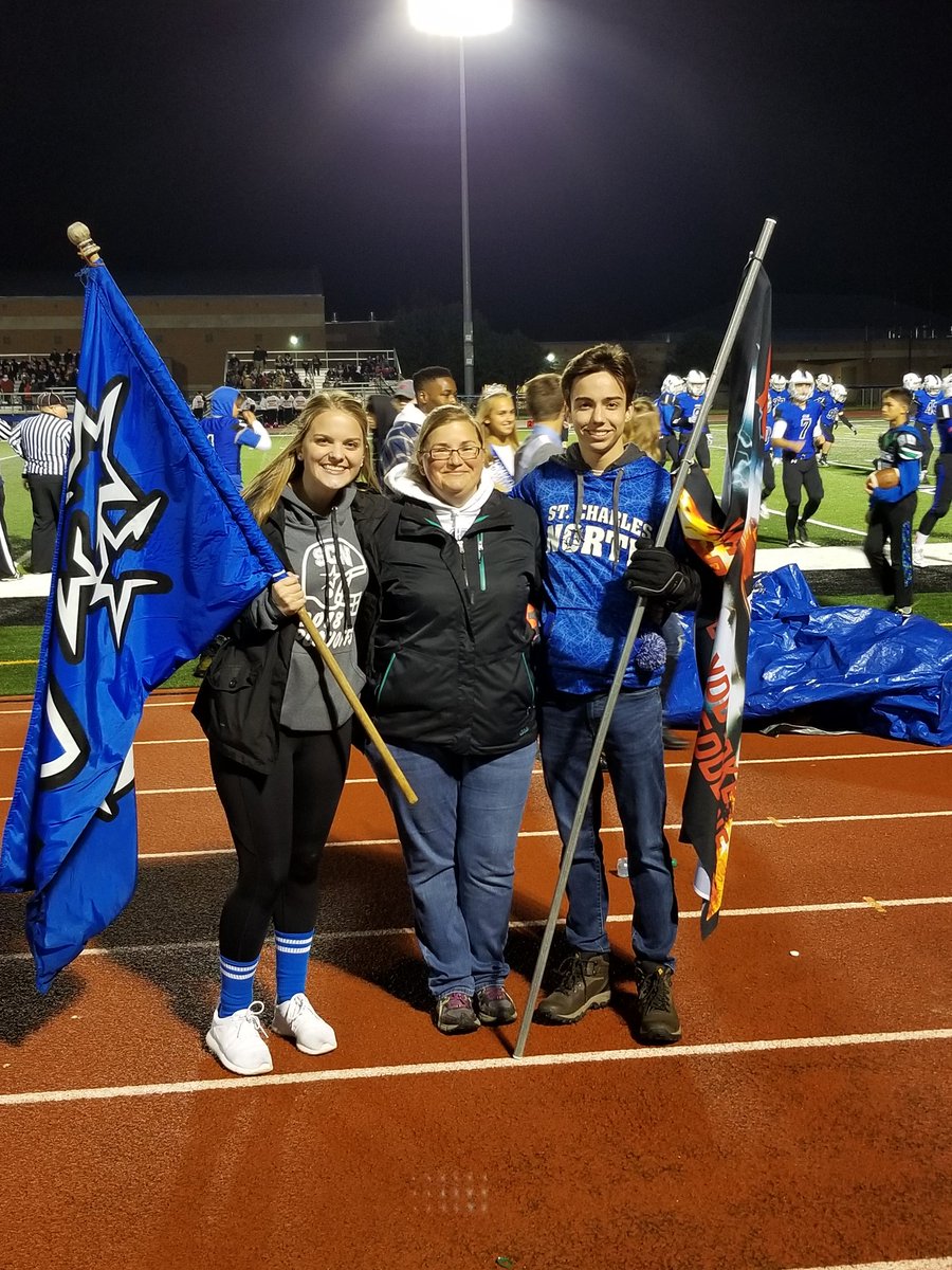 MsBoyntonSCN's tweet photo. Congratulations to the #scnstucoclassof2019 & #SCNclassof2019 on winning homecoming! Hard work, creativity, and spirit led to victory! #scnpride #SCNHOCO2018 https://t.co/0wvV9jm8aR