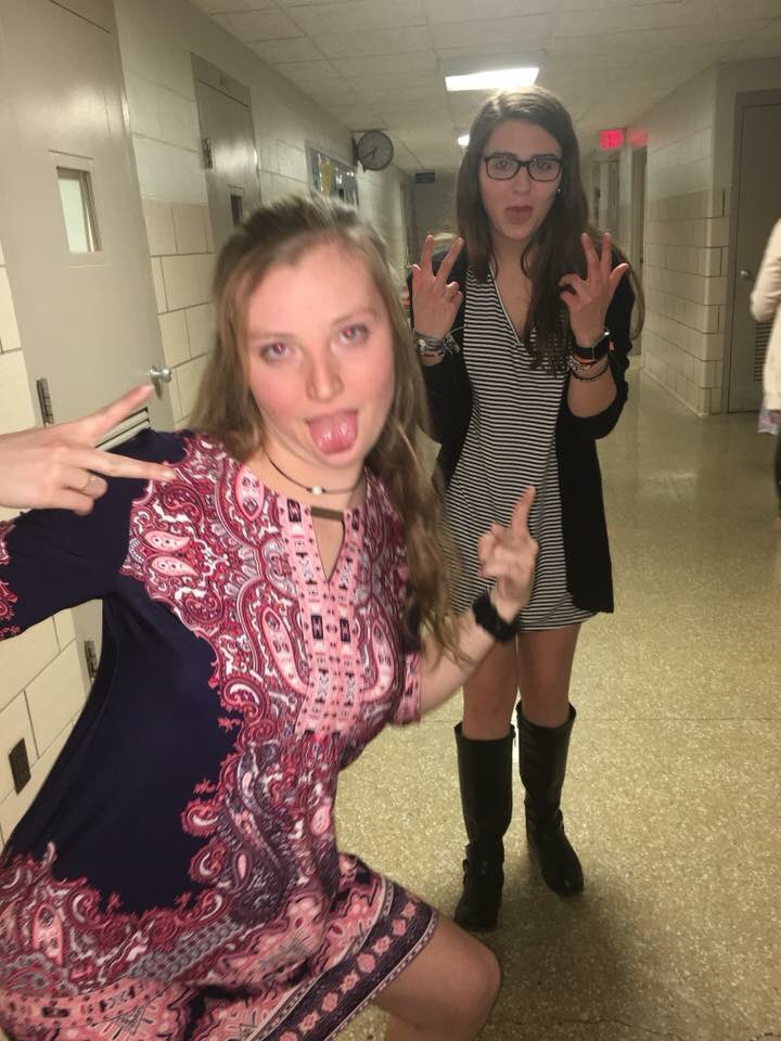 annagdovka's tweet photo. Happy Birthday to the best baby mama out there!!! I love you Big!!! @AnnaKnox11 #annasquared https://t.co/nQq9jBcXtP