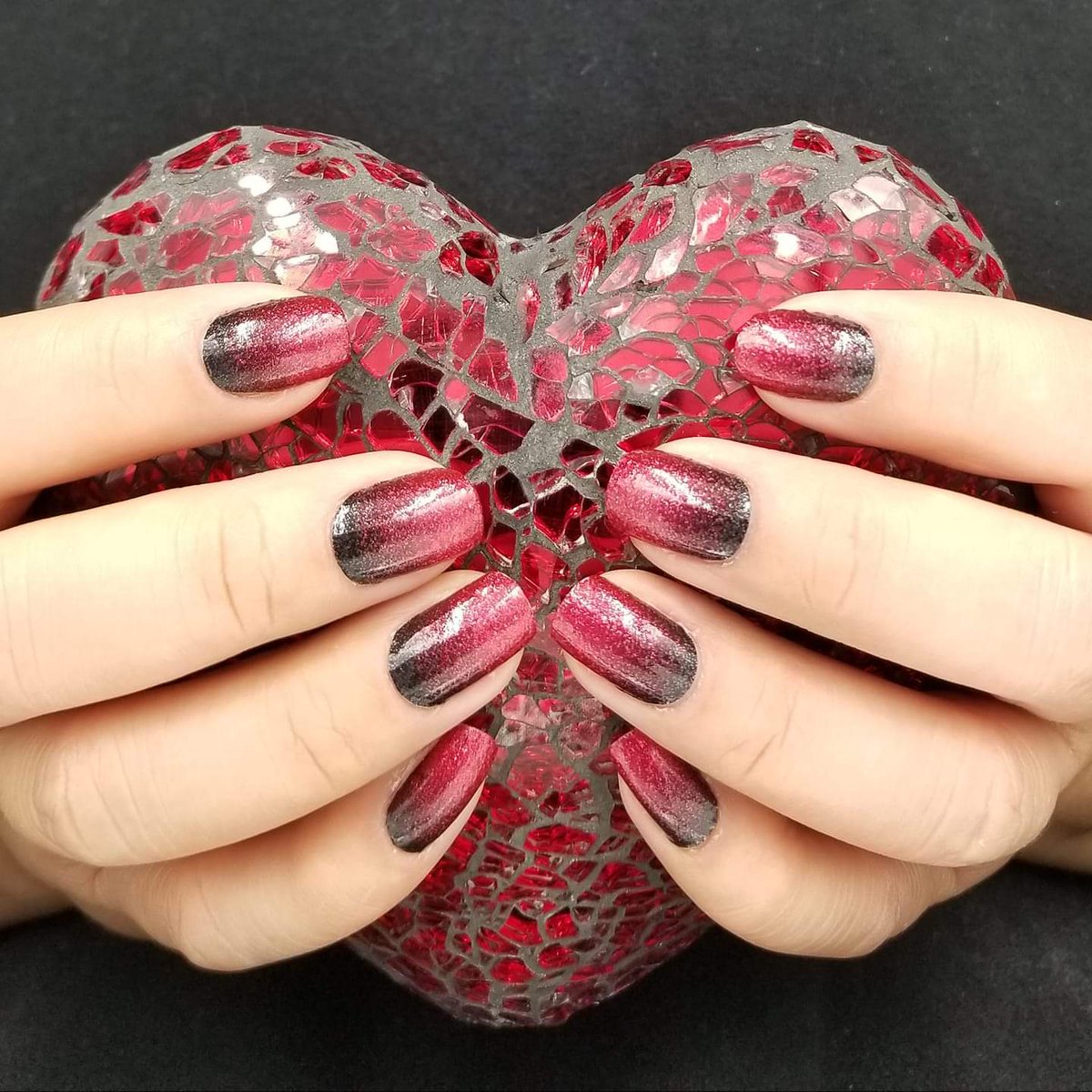 👉Who wants this Nail Strip set? I have 2 Left😍
👉Comment below and it's yours for only $10 plus FREE Shipping😁