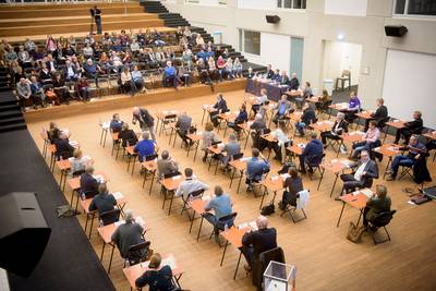 Maak kans op plek in finale van Het Groot Dictee Eindhoven dlvr.it/Qnvl4w