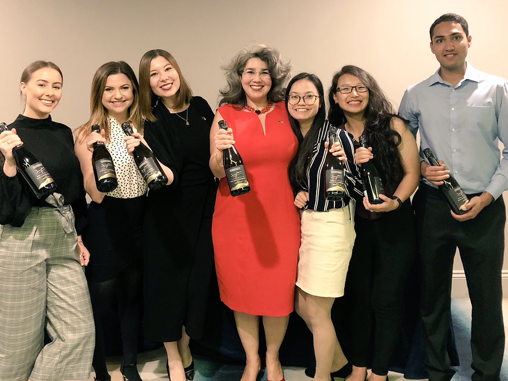 USwithAUS's tweet photo. VERY proud of @AmChamAU  #QLD Event Manager, @Janita_EM! While a student at @uqbs, Janita was an intern for #AmChamQLD...Now, as an alumni, she runs our internship program and creates “hands on” work experiences for keen students. See her in the #UQ student prospectus next year! https://t.co/T78rH6n4SS