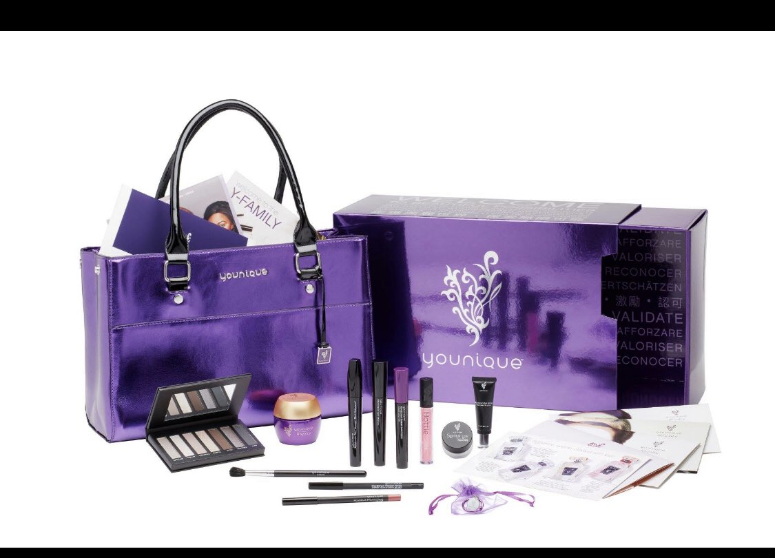 YouniqueJennV's tweet photo. Younique presenter kit is $99 and FREE SHIPPING for limited time.  Steal this deal before October 31st.  Not required to become a rep.  Over $300 in product!
#younique #makeuplife #makeupgiveaway #makeuplover #eyeshadow #lashes #beauty #youonlybetter #lipstick #fullcoverage #Deal https://t.co/VqBRZIFDu0