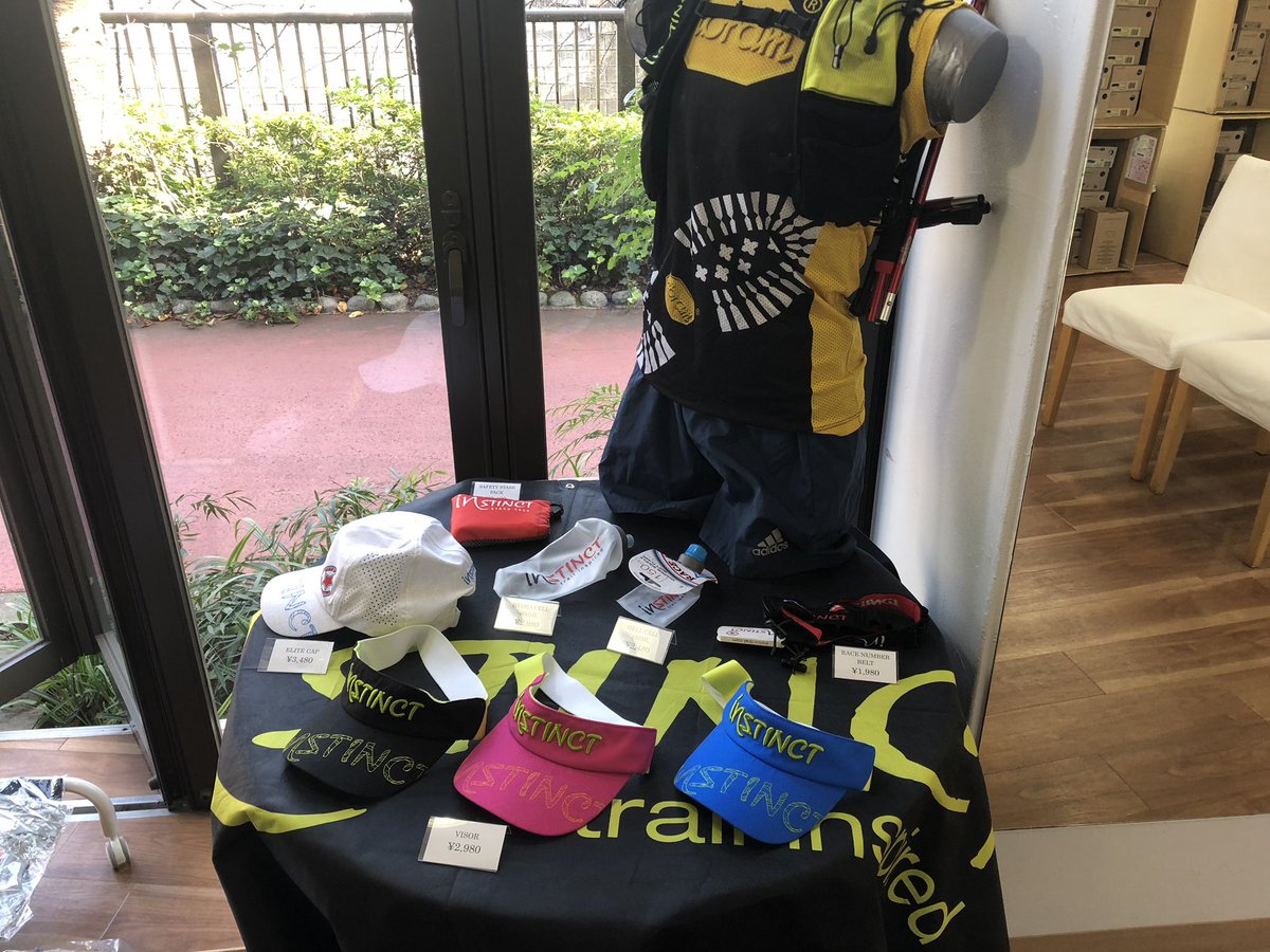 barefootincjp's tweet photo. 東京ポップアップショップ始まりました！
今日から5日間開催です。
ビブラムファイブフィンガーズ、フロシキ、Instinctトレイルベスト、ゆび助、Tube販売中！
ご来店お待ちしております！

10月20日(土)10～18時
10月21日(日)10～18時
10月22日(月)12～20時
10月23日(火)12～20時
10月24日(水)10～14時 https://t.co/gSeTFvKNUl