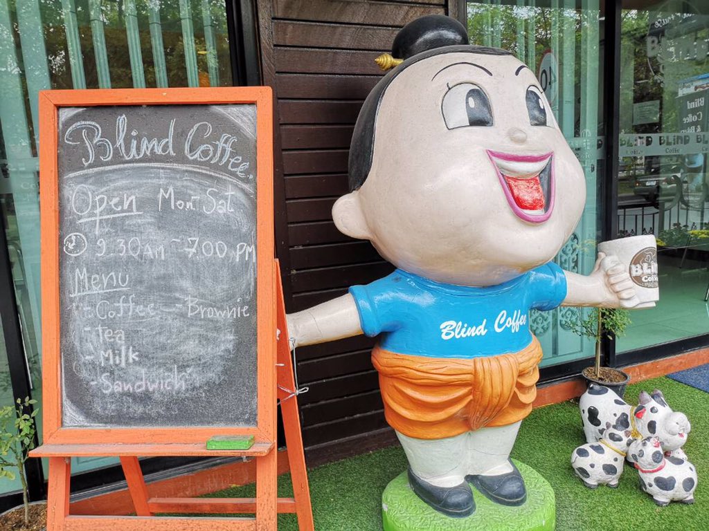 GSB_Family's tweet photo. #BlindCoffee  #อร่อย 👍👍#ร้านกาแฟเชียงใหม่ #หน้าโรงเรียนสอนคนตาบอด  #อุดหนุนกาแฟได้บุญ 🙏 #ช่วยน้องๆ #เด็กตาบอด #นะคะ  😍  #chiangmai #thailand #amazingthailand #adayinthailand  #IloveChiangmai #adayinchiangmai #amazingchiangmai #reviewchiangmai #รีวิวเชียงใหม่ #HuaweiP20Pro 📲 https://t.co/7y2tqQhFrO